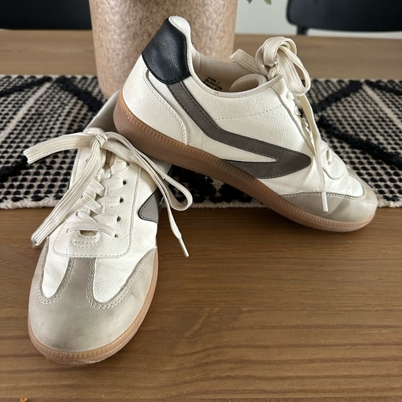 Dolce Vita Shoes - Dolce Vita Cream White & Gray Brown Sneakers